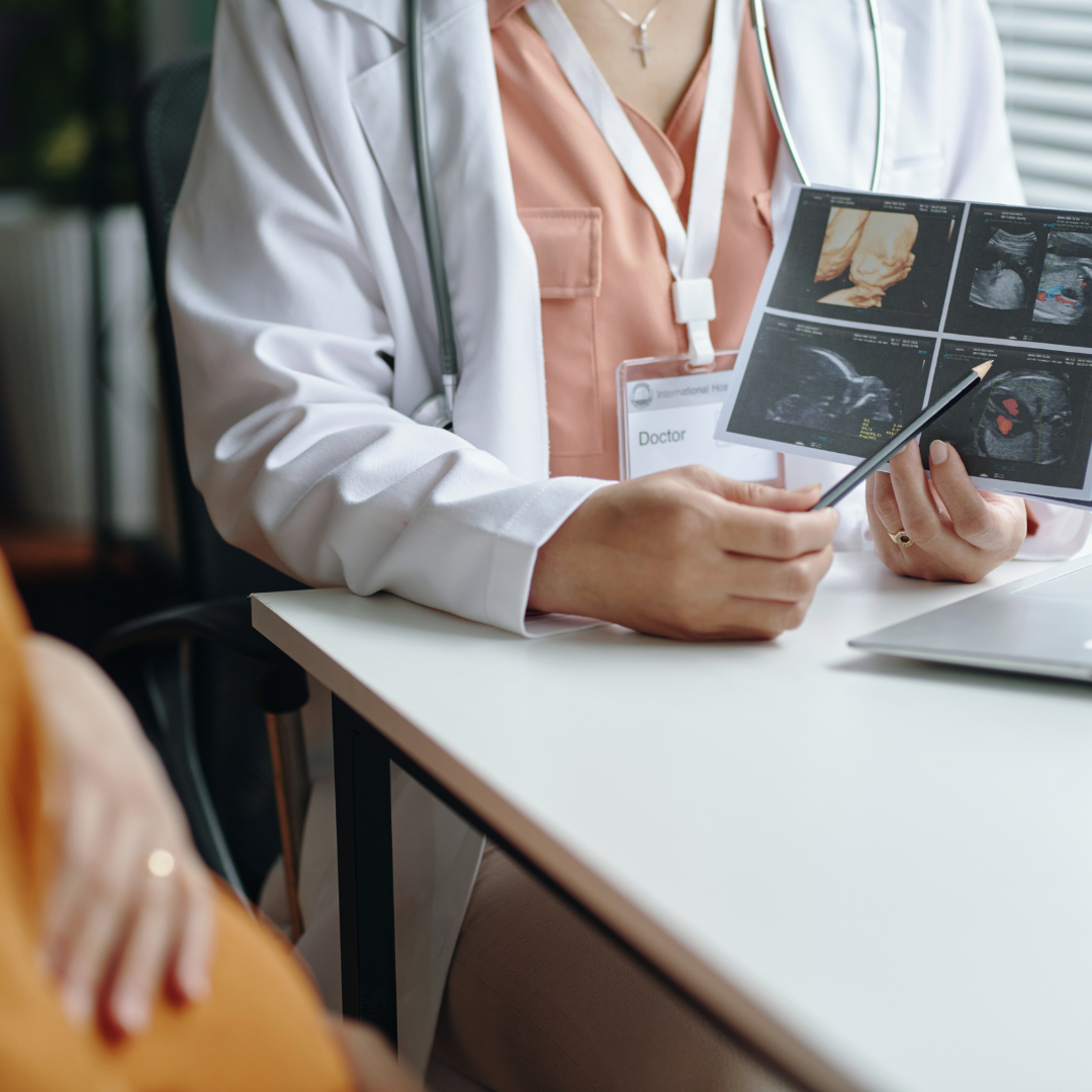 gynécologue-martinique-échographie-SOPK-grossesse-suivi-grossesse-hormones